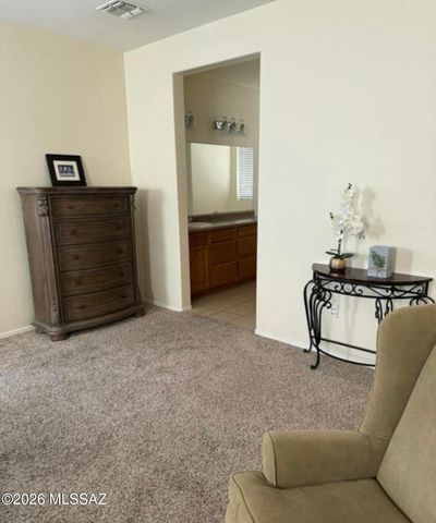 128 W Camino Cuesta Abajo, Sahuarita, AZ 85629