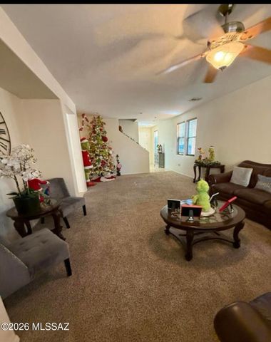 128 W Camino Cuesta Abajo, Sahuarita, AZ 85629