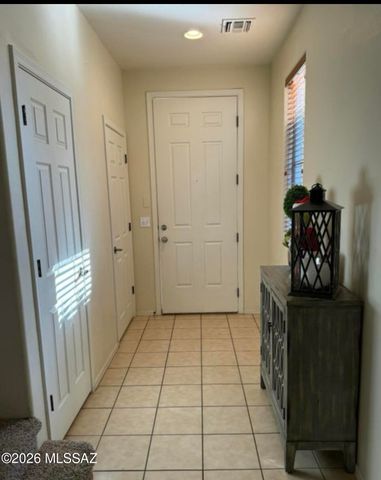 128 W Camino Cuesta Abajo, Sahuarita, AZ 85629