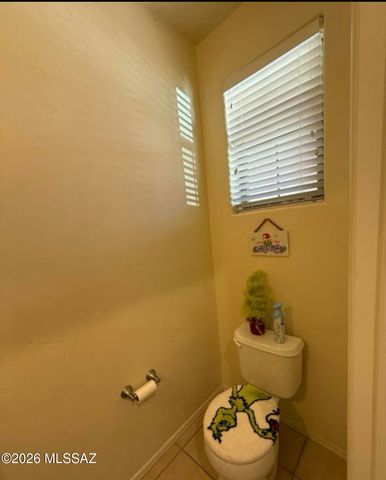 128 W Camino Cuesta Abajo, Sahuarita, AZ 85629