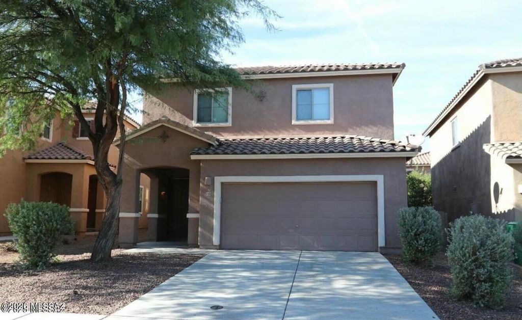 128 W Camino Cuesta Abajo, Sahuarita, AZ 85629