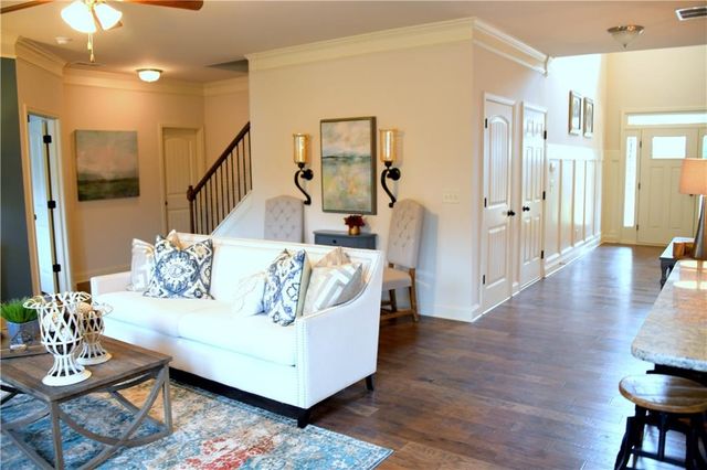 5730 Lanier Valley Parkway, Sugar Hill, GA 30518