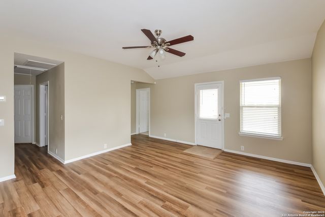 9522 Ascending, Converse, TX 78109