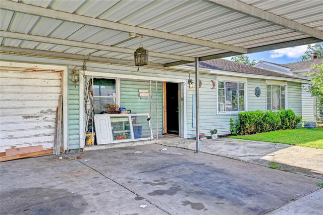 211 Tilden Drive, Pasadena, TX 77506