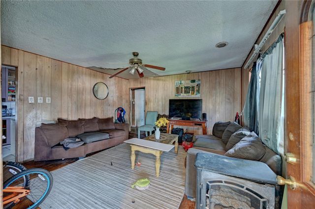 211 Tilden Drive, Pasadena, TX 77506