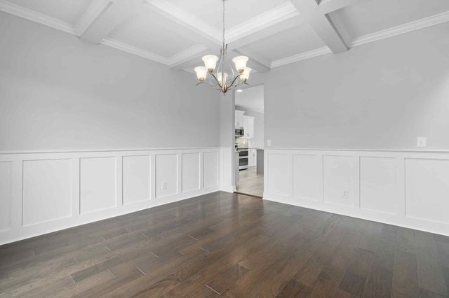 1330 Reda Dr, Clarksville, TN 37042
