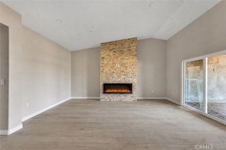 15045 Olive St, Hesperia, CA 92345