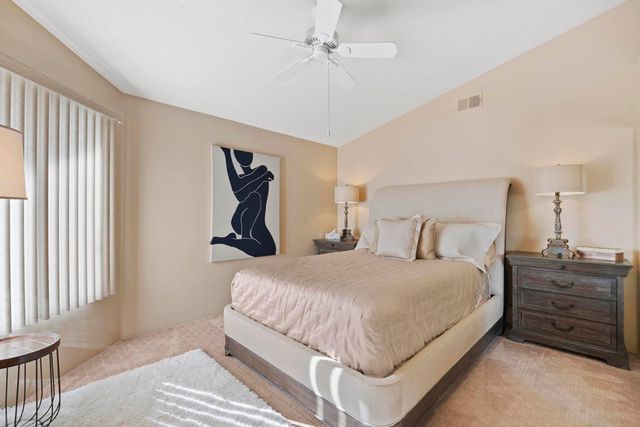 752 Vista Lago Drive N, Palm Desert, CA 92211