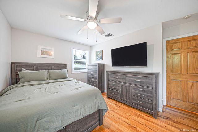 108 Keswick Drive, East Islip, NY 11730