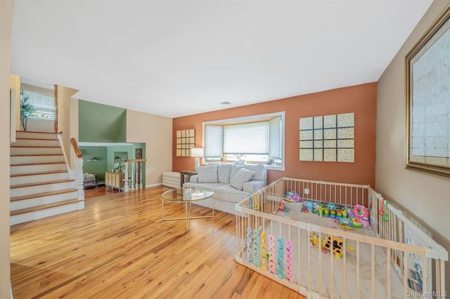 108 Keswick Drive, East Islip, NY 11730