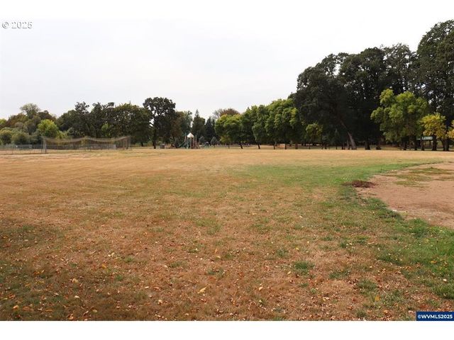 Lot 7 Block 6, Carlton, OR 97111