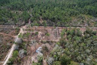 21101 Joann Lane, Fountain, FL 32438