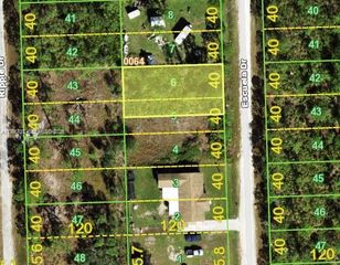 12345 Escuela Drive, Punta Gorda, FL 33955
