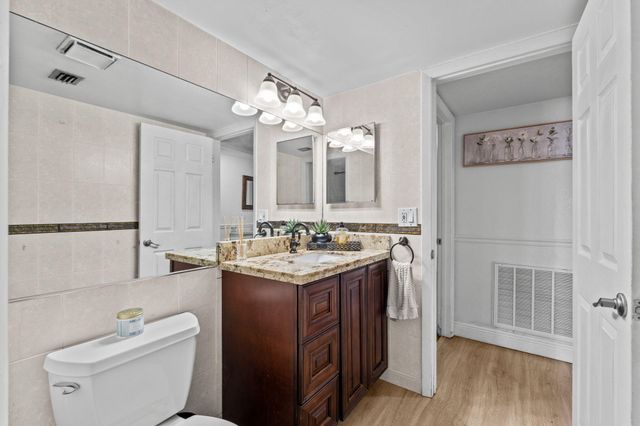 1909 NW 94th Avenue 102a, Coral Springs, FL 33071