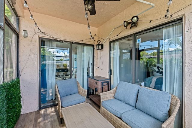 1909 NW 94th Avenue 102a, Coral Springs, FL 33071