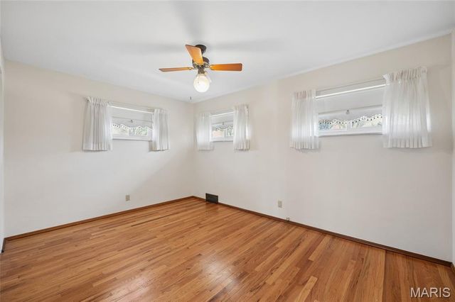 9835 Ridgely Lane, St Louis, MO 63123