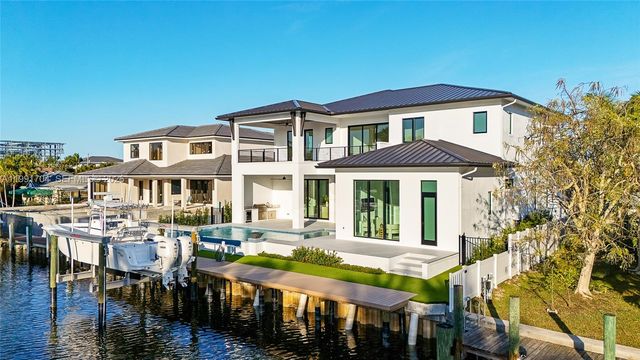 11331 Avery Rd, Palm Beach Gardens, FL 33410