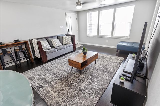 2824 Blodgett Street, Houston, TX 77004