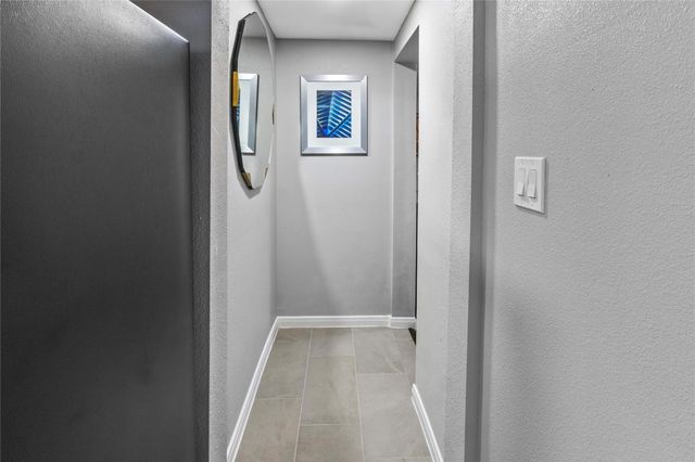 2824 Blodgett Street, Houston, TX 77004