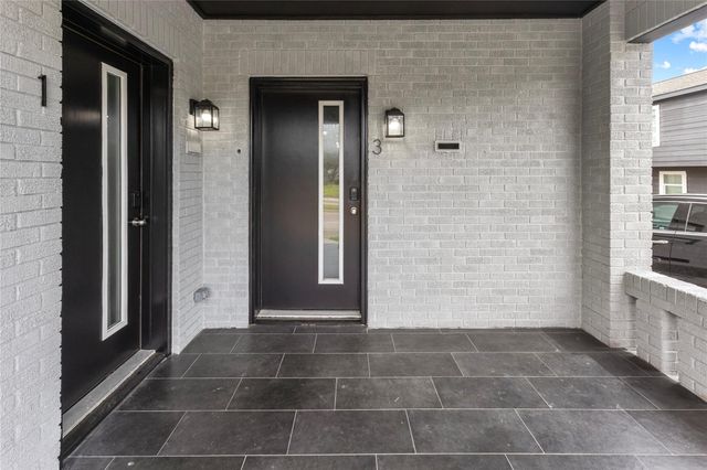 2824 Blodgett Street, Houston, TX 77004