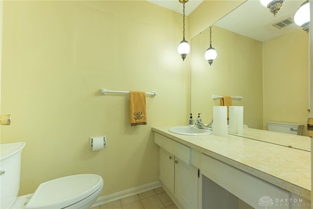 228 E Rahn Road, Dayton, OH 45429