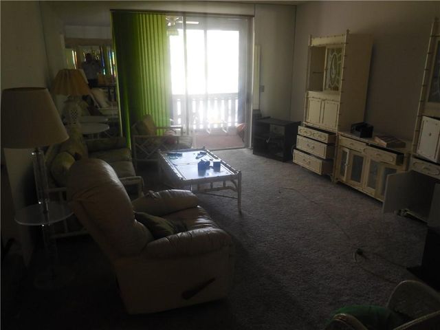 3710 Inverrary Dr 3U, Lauderhill, FL 33319