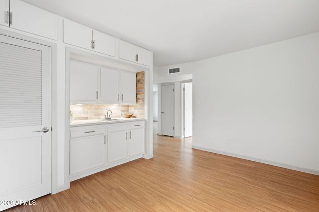 8345 E ROSE Lane, Scottsdale, AZ 85250