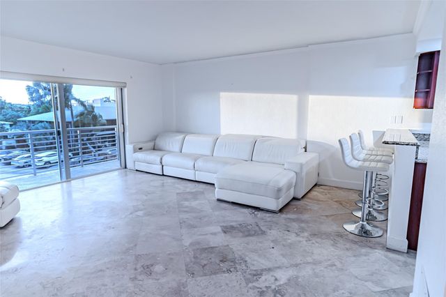 2900 NE 30th St 3f, Fort Lauderdale, FL 33306