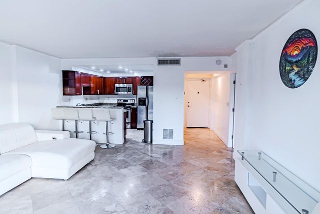 2900 NE 30th St 3f, Fort Lauderdale, FL 33306