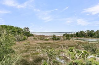 2072 Amenity Park Drive, Mount Pleasant, SC 29466