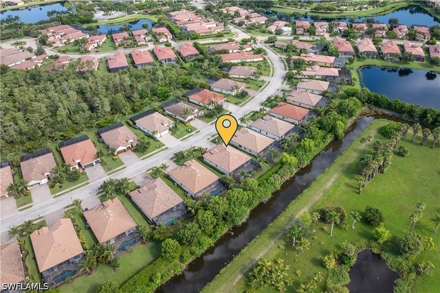 9352 Vercelli CT, Naples, FL 34113
