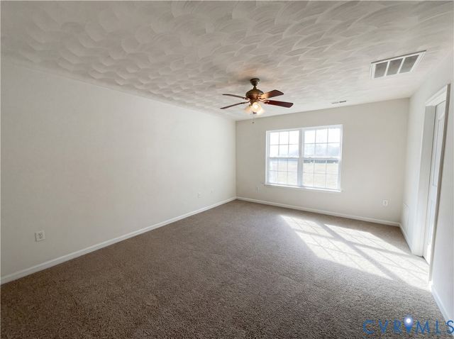 4207 Cougar Trl, Chester, VA 23831