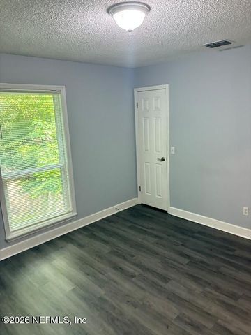 1202 WESTDALE Drive, Jacksonville, FL 32211