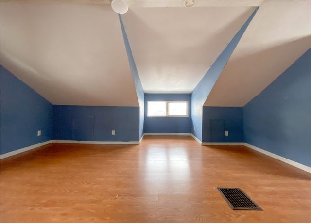 476 Mecklem Ave, Rochester, PA 15074