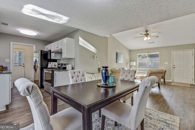 128 Tuscany Lane, Griffin, GA 30223