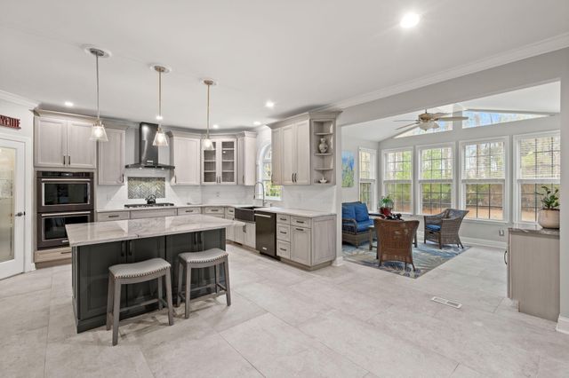 2461 Darts Cove Way, Mount Pleasant, SC 29466