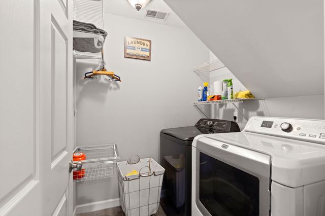 2461 Darts Cove Way, Mount Pleasant, SC 29466