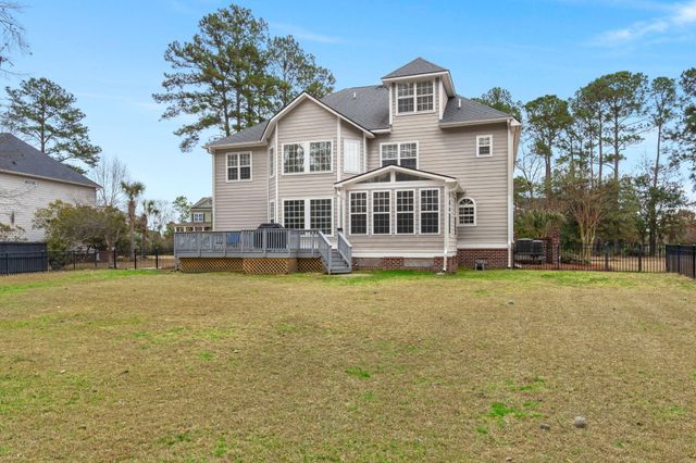 2461 Darts Cove Way, Mount Pleasant, SC 29466