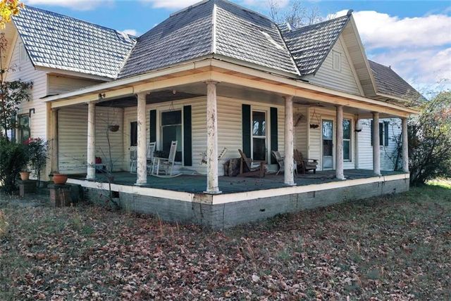 283 Yonah Street, Cornelia, GA 30531