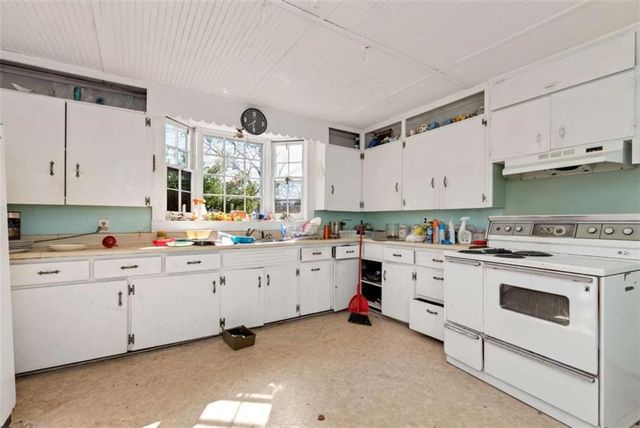 283 Yonah Street, Cornelia, GA 30531