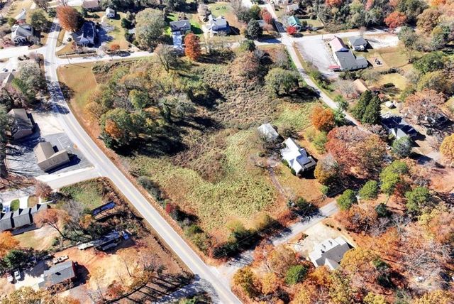 283 Yonah Street, Cornelia, GA 30531