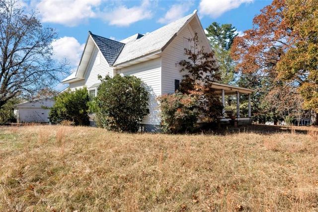 283 Yonah Street, Cornelia, GA 30531