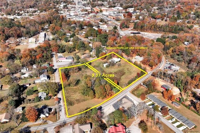 283 Yonah Street, Cornelia, GA 30531