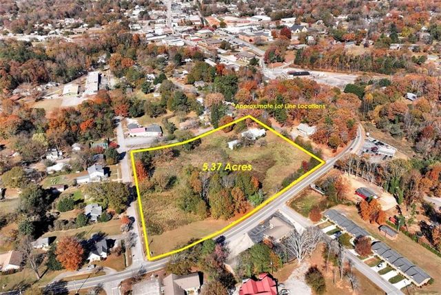 283 Yonah Street, Cornelia, GA 30531