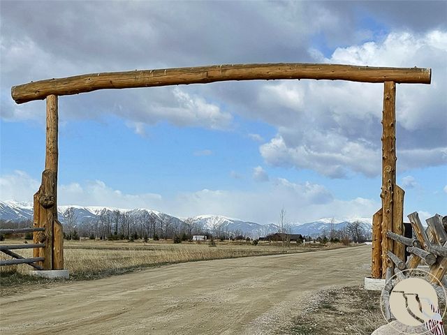 48 Buttercup Drive, Roberts, MT 59070