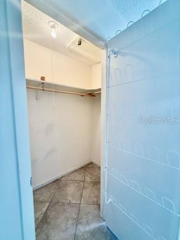 223 N ADELLE AVENUE, Deland, FL 32720