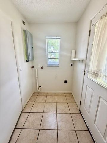 223 N ADELLE AVENUE, Deland, FL 32720