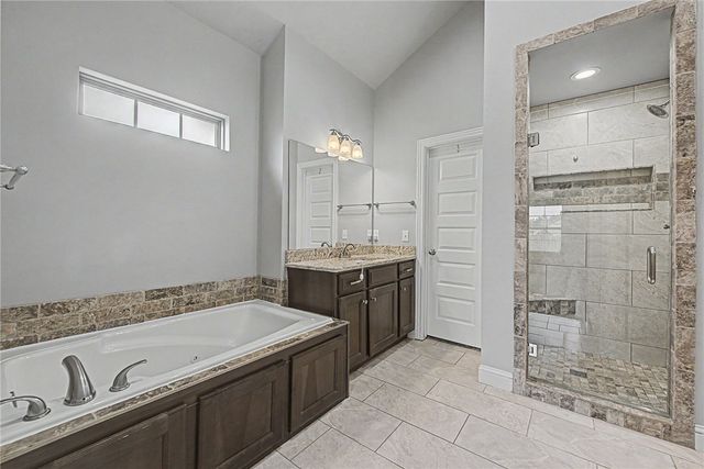 951 NW Pautsky Avenue, Bentonville, AR 72713