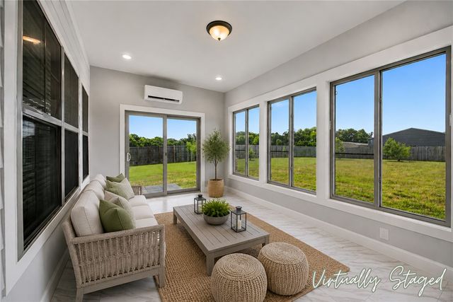 951 NW Pautsky Avenue, Bentonville, AR 72713