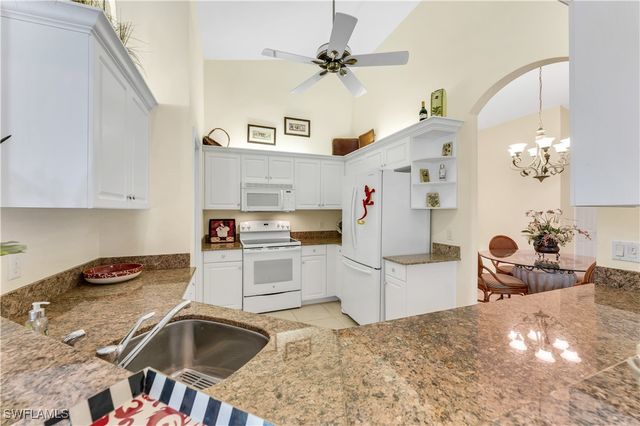 1320 Charleston Square DR 201, Naples, FL 34110